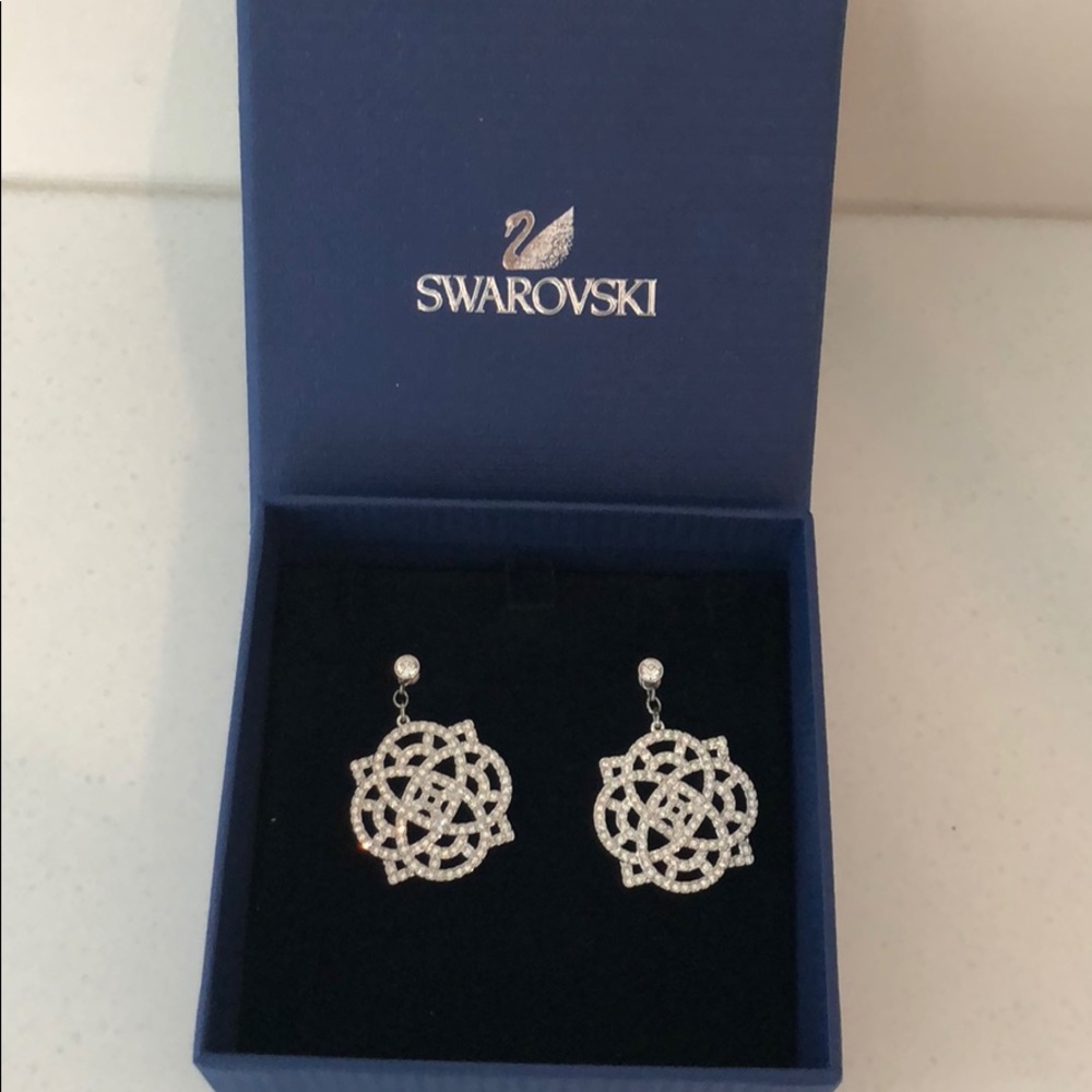 Earring
